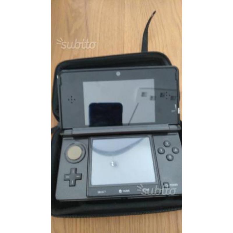 Nintendo 3DS Nero con giochi