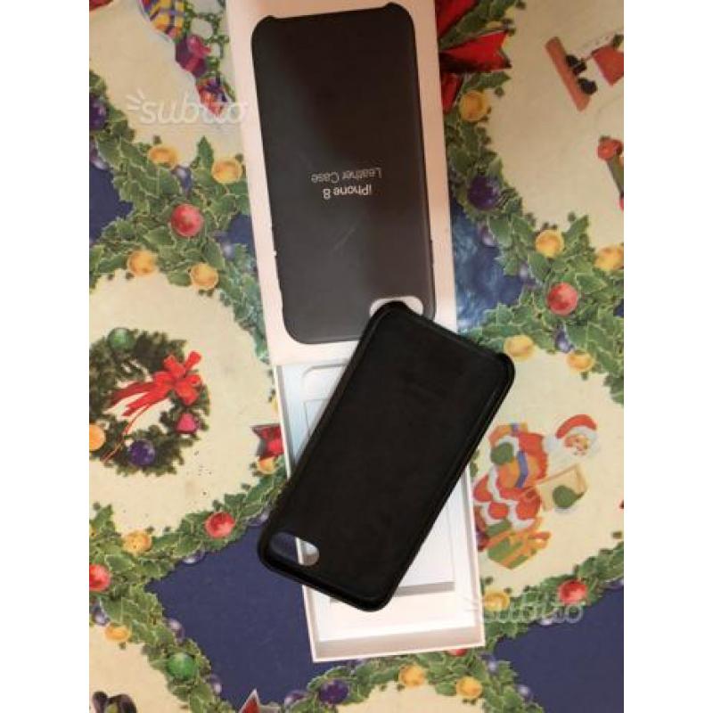 Cover originale Apple in pelle nera per iPhone 8/7